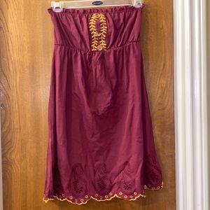 Women’s Strapless Dress